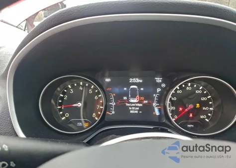 2018 Jeep Compass Latitude z USA, uszkodzony, nr VIN 3C4NJDBBXJT231422